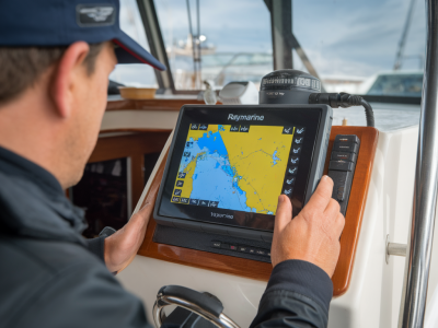 Wie teste ich einen gebrauchten raymarine‑kartenplotter vor dem kauf: 12 praxischecks an bord